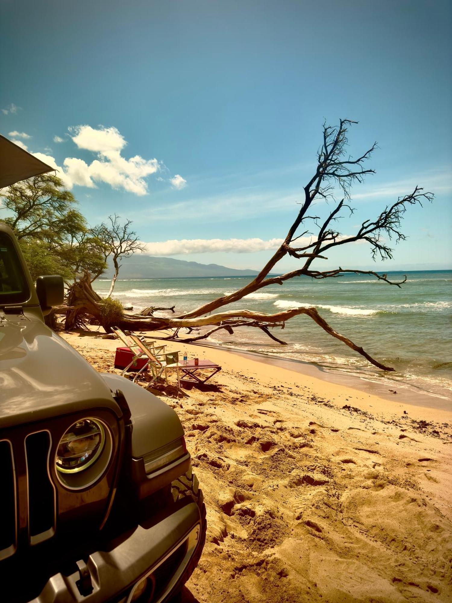 Embark On A Journey Through Maui With Aloha Glamp'S Jeep And Rooftop Tent Allows You To Discover Diverse Campgrounds, Unveiling The Island'S Beauty From Unique Perspectives Each Day Paia Exterior photo